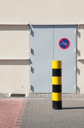 5 Reasons You Need the Right Warehouse Safety Signage